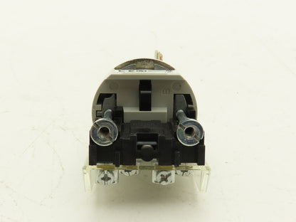 Allen Bradley 800T-H33B Cylinder Lock Selector Switch 2 Position Keyed Ser T