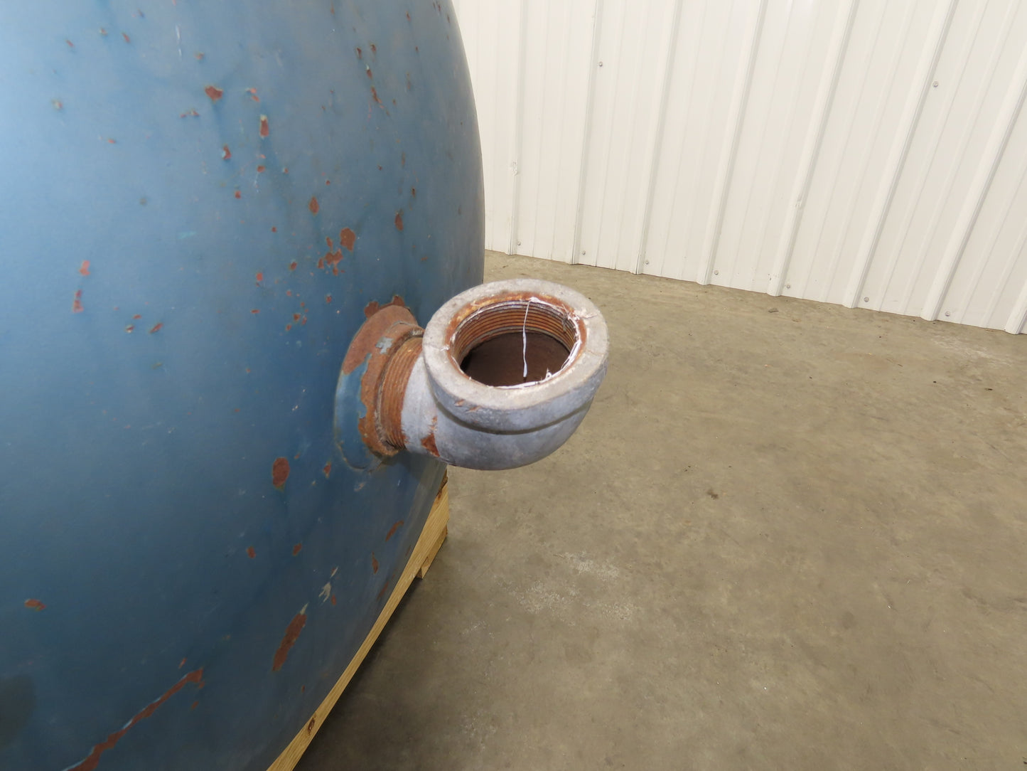 Manchester 3024 Compressed Air Receiver Tank 250 Gallon 200PSI 200°F Horizontal