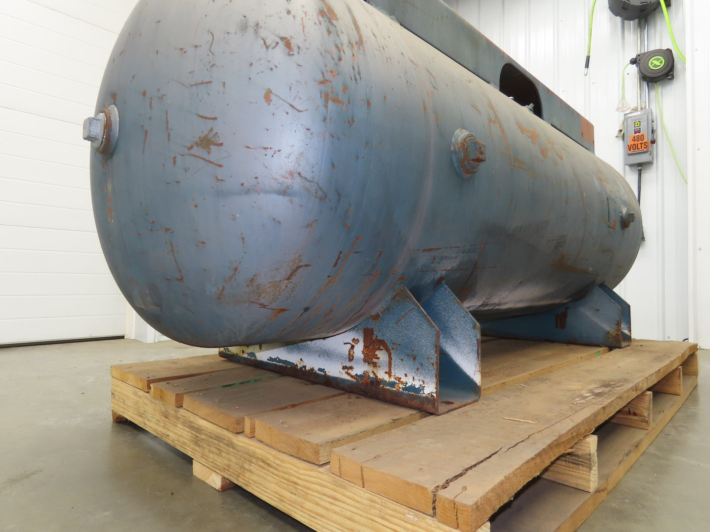 Manchester 3024 Compressed Air Receiver Tank 250 Gallon 200PSI 200°F Horizontal