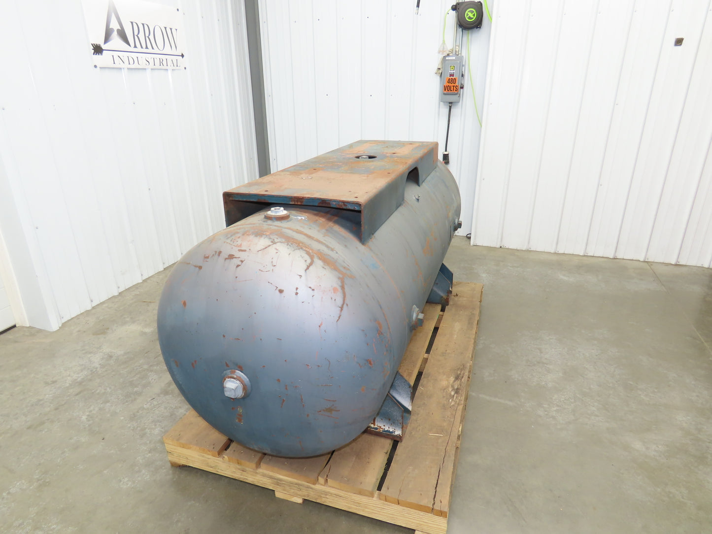 Manchester 3024 Compressed Air Receiver Tank 250 Gallon 200PSI 200°F Horizontal