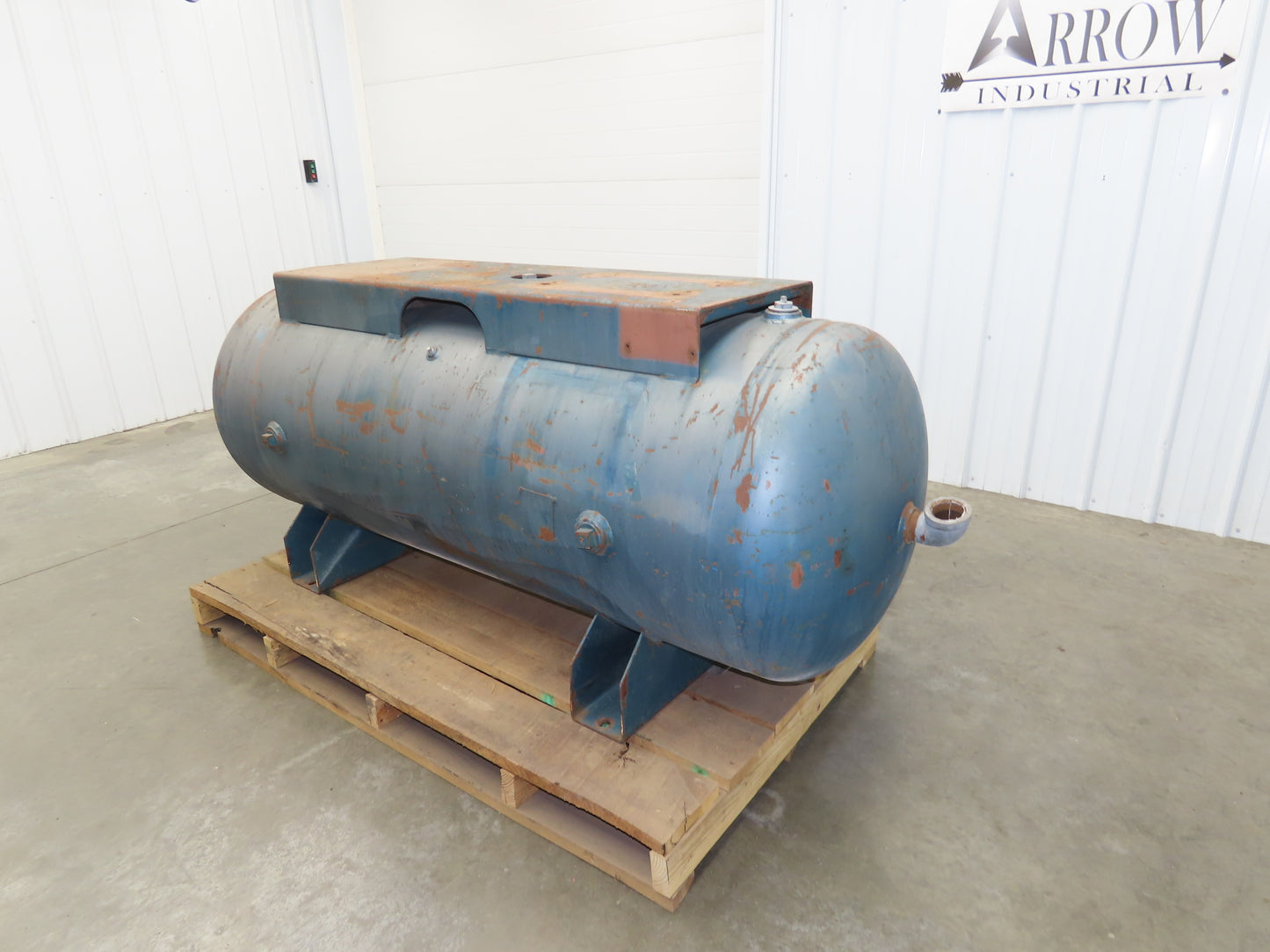 Manchester 3024 Compressed Air Receiver Tank 250 Gallon 200PSI 200°F Horizontal