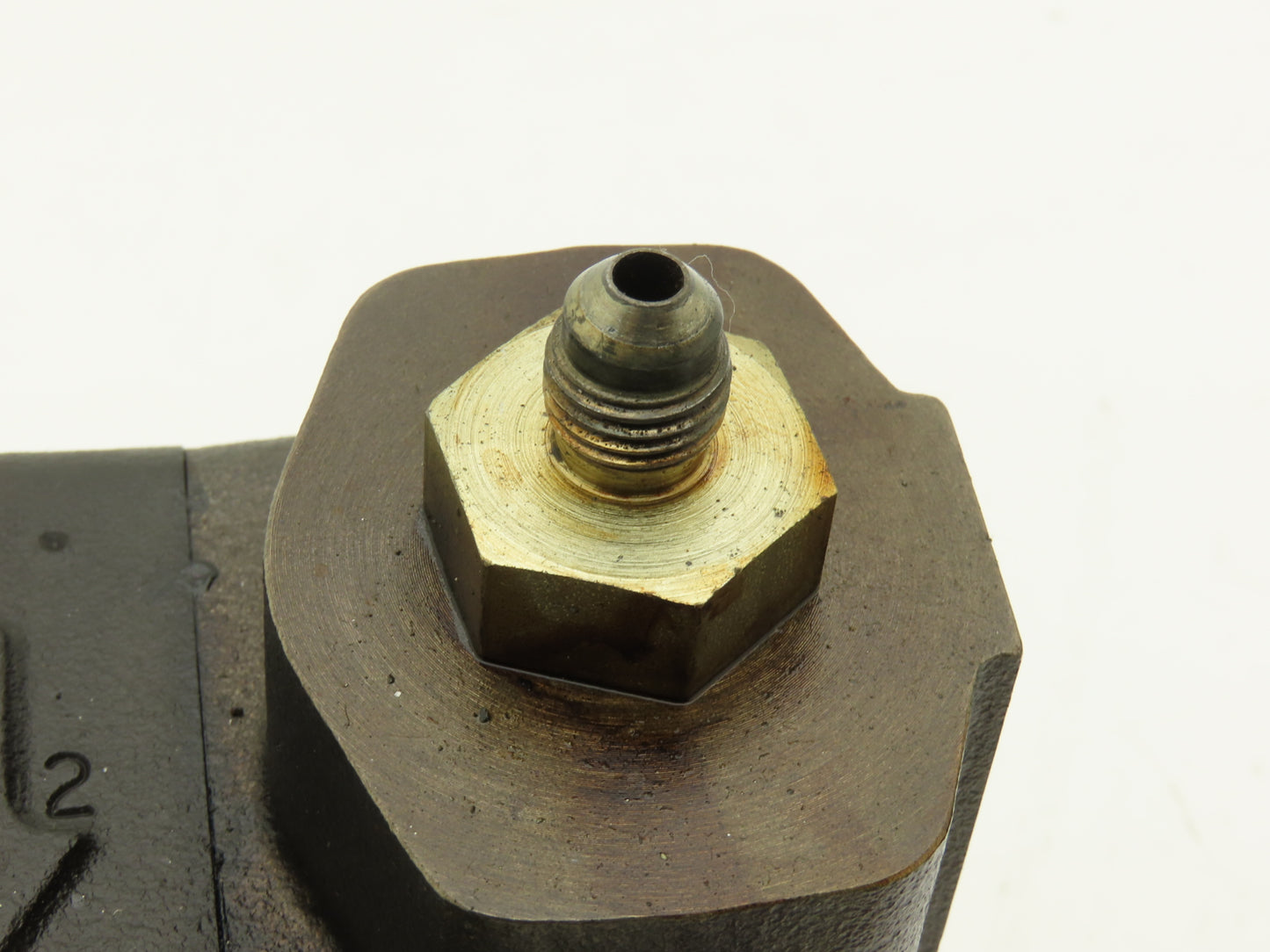 Eaton Vickers V10 1S2S 11D20 Hydraulic Vane Pump 2gpm 1000psi Spline Shaft