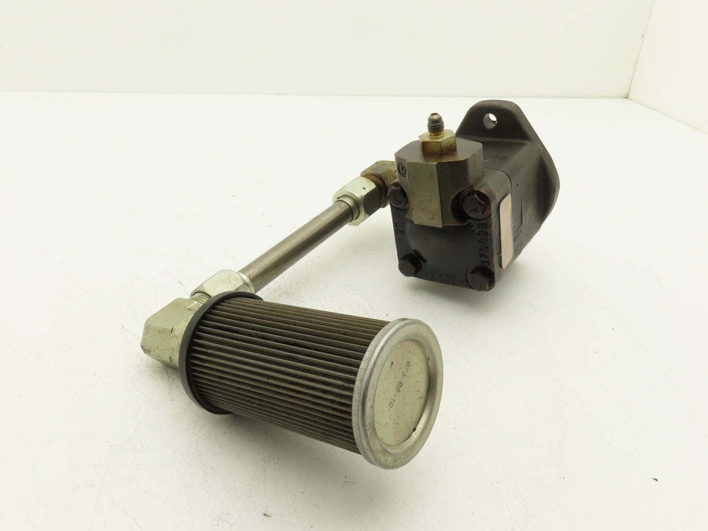 Eaton Vickers V10 1S2S 11D20 Hydraulic Vane Pump 2gpm 1000psi Spline Shaft