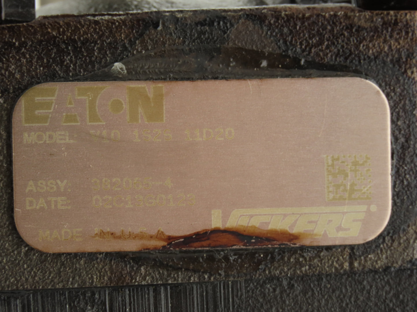 Eaton Vickers V10 1S2S 11D20 Hydraulic Vane Pump 2gpm 1000psi Spline Shaft