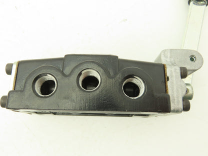 AAA Products HE2 Manual Valve 2 Position Manual Return 1/4"NPTF