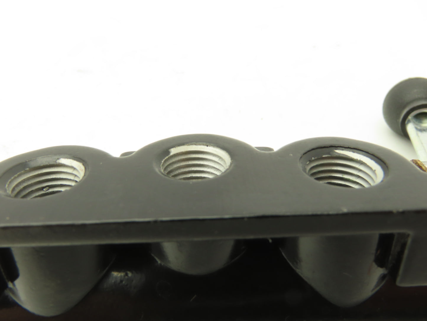 AAA Products HE2 Manual Valve 2 Position Manual Return 1/4"NPTF