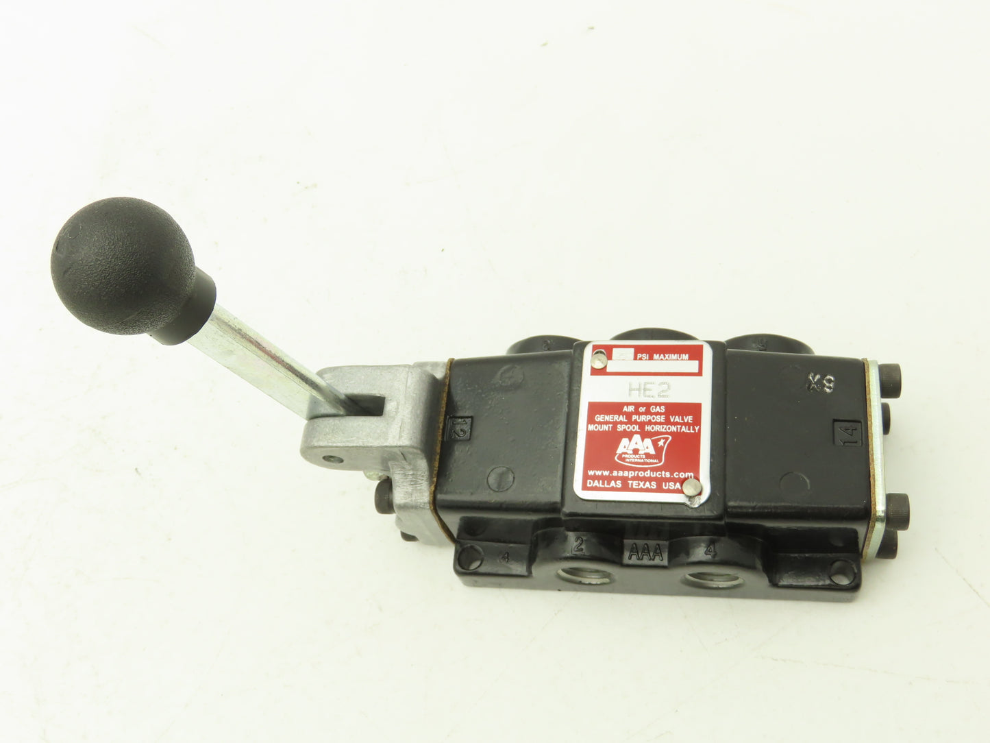AAA Products HE2 Manual Valve 2 Position Manual Return 1/4"NPTF