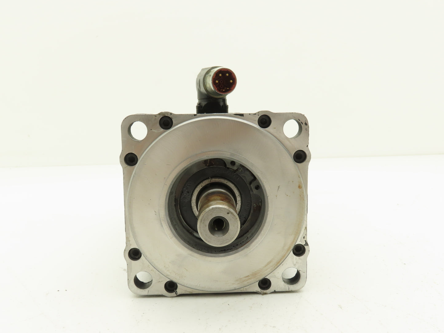 Allen Bradley VPL-B1153F-PK12AA AC Servo Motor 3.08Hp 5000rpm 480VAC 3PH