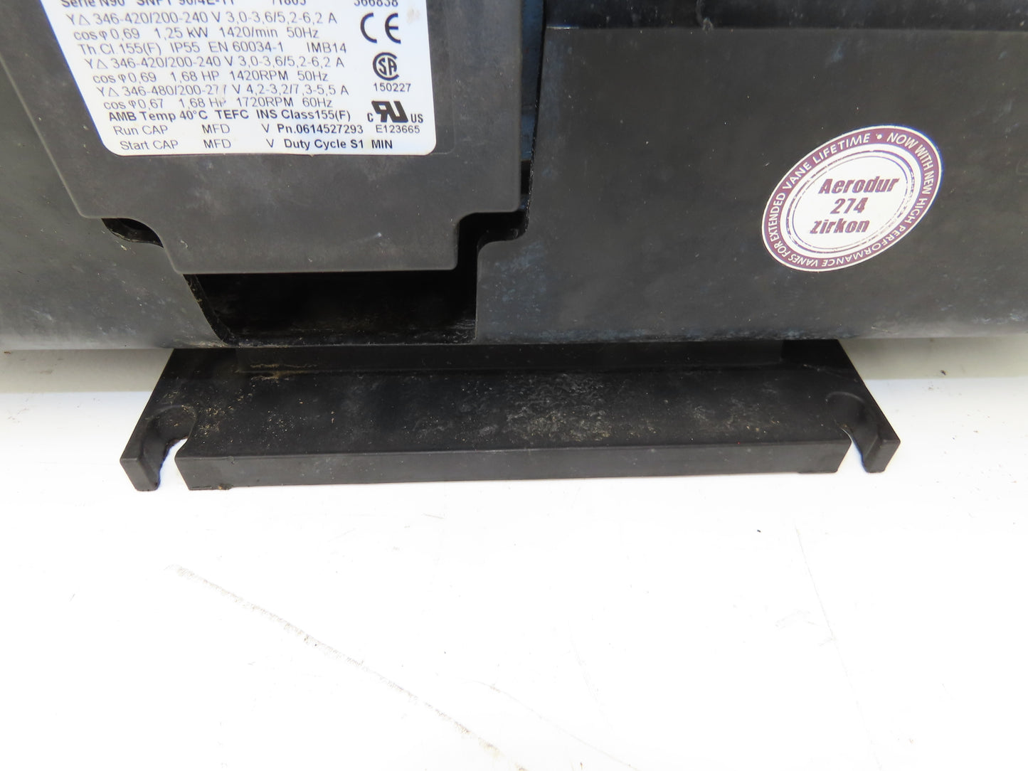 Busch SV 1040 C 00 Rotary Vane Vacuum Pump 120mbar 48m³/h 1.6Hp 200-277/480V 3PH