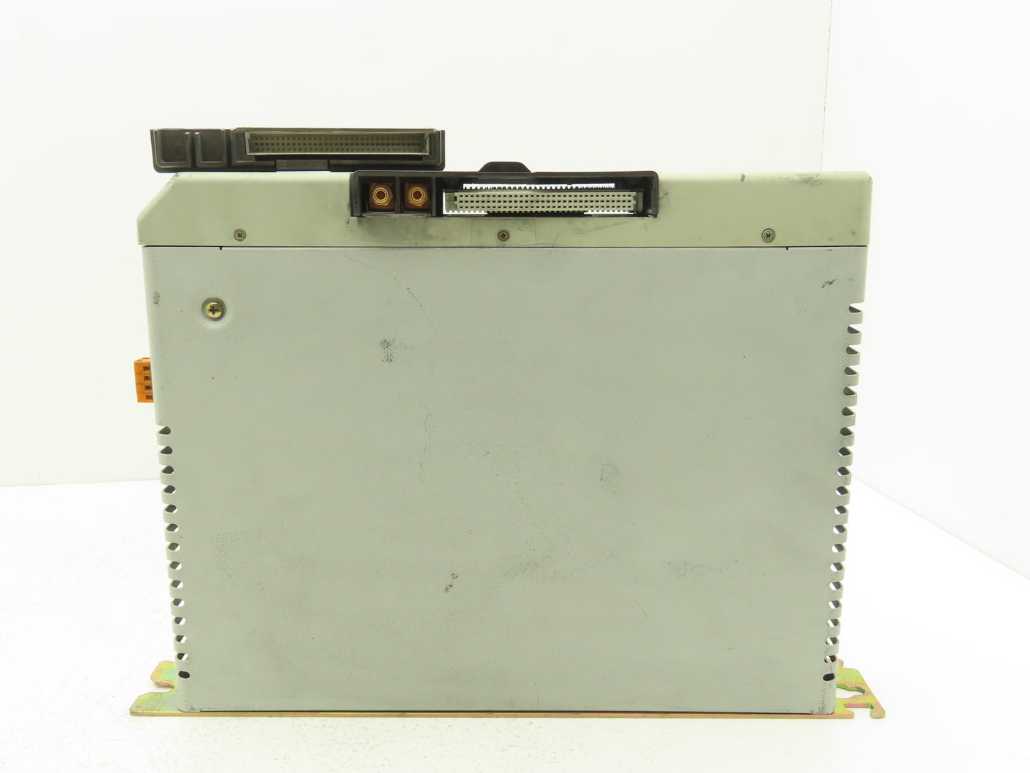 Allen Bradley 1394-AM04 Servo 3kW Axis Module 530/680V 1Ph In 310/390V 3Ph Out