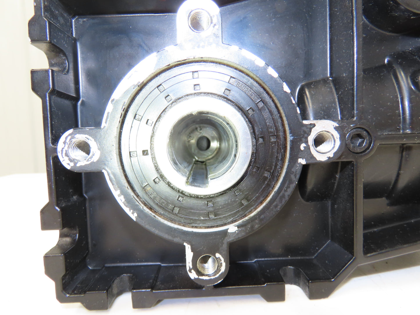 Lenze GKR04-2N HAR XC Servo Gearbox 14.6:1 Gear Reducer Size 71 Hollow Shaft