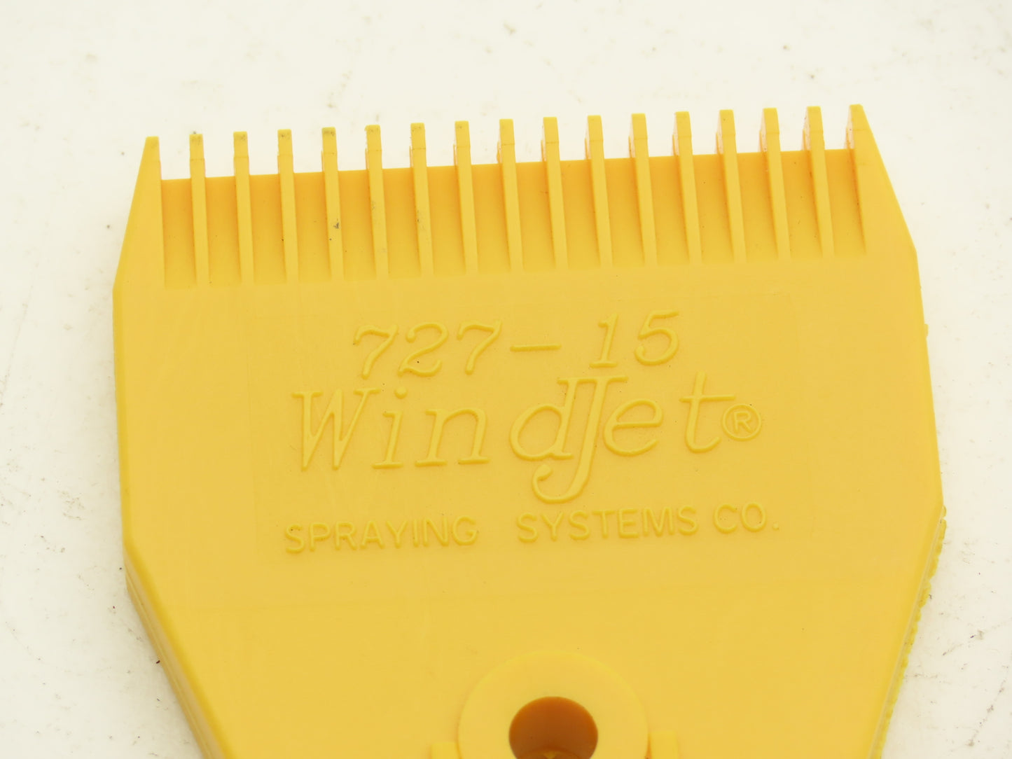 Windjet 727-15 Flat Fan Air Nozzle Yellow Plastic 1/4"BSPT AAB727-1/4-15