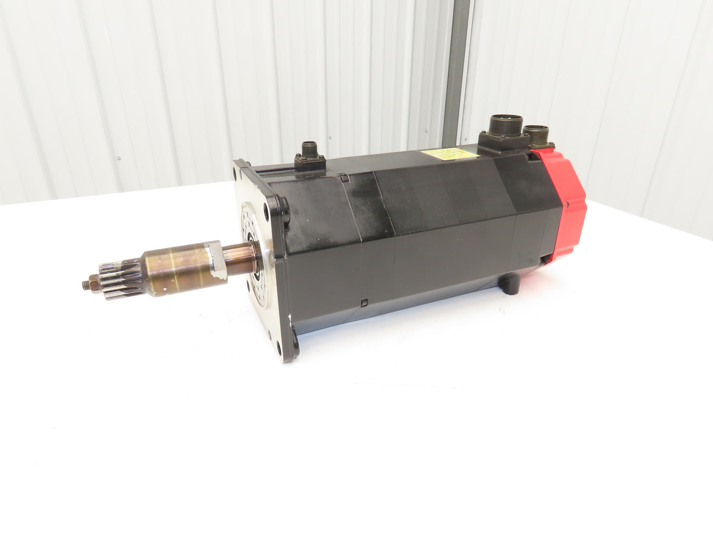 Fanuc A06B-0148-B675 AC Servo Motor 4.4Kw 132V 3000RPM Encoder A8600360T201