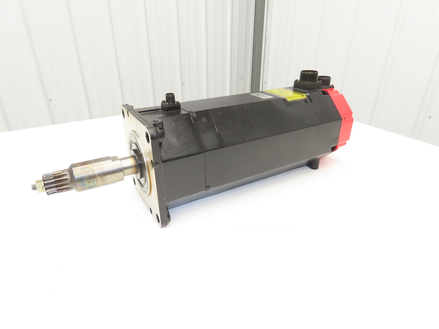 Fanuc A06B-0153-B675-R AC Servo Motor 4.4Kw 168V 3000RPM Encoder A8600360T201