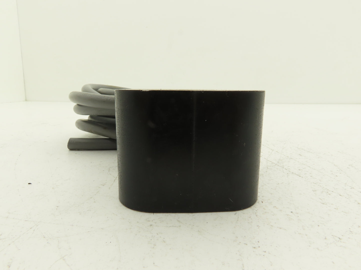 000-005001000 Vibratory Feeder Coil 115V Electromagnetic  9' Cable