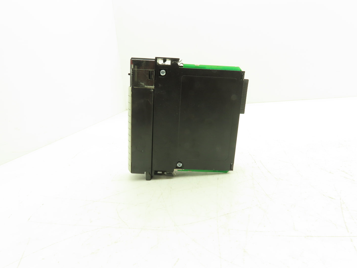 Allen Bradley 1756-IA16/A ControlLogix PLC AC Input Module 16PT 120VAC Rev 3.2