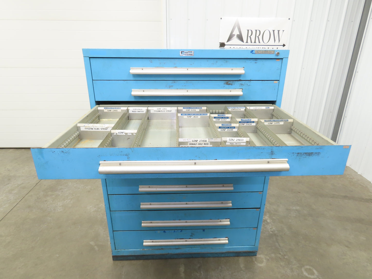 Nu-Era Modular Tool Storage Cabinet 10 Drawer 45x28x61" Stanley Vidmar Blue