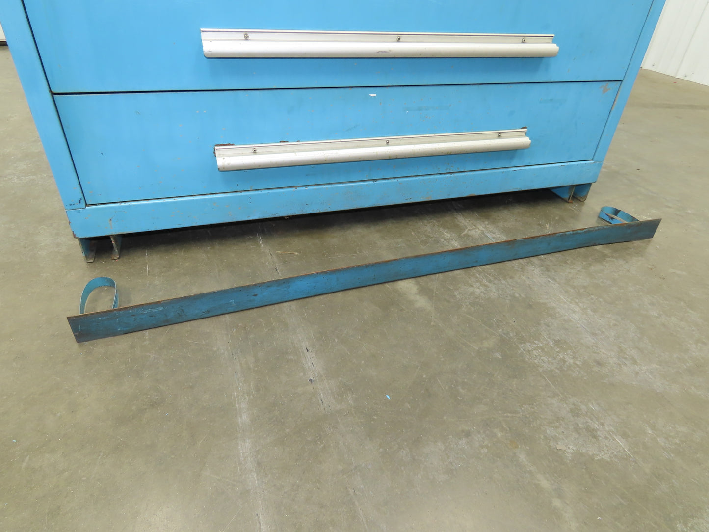 Nu-Era Modular Tool Storage Cabinet 9 Drawer 45x28x61" Stanley Vidmar Blue