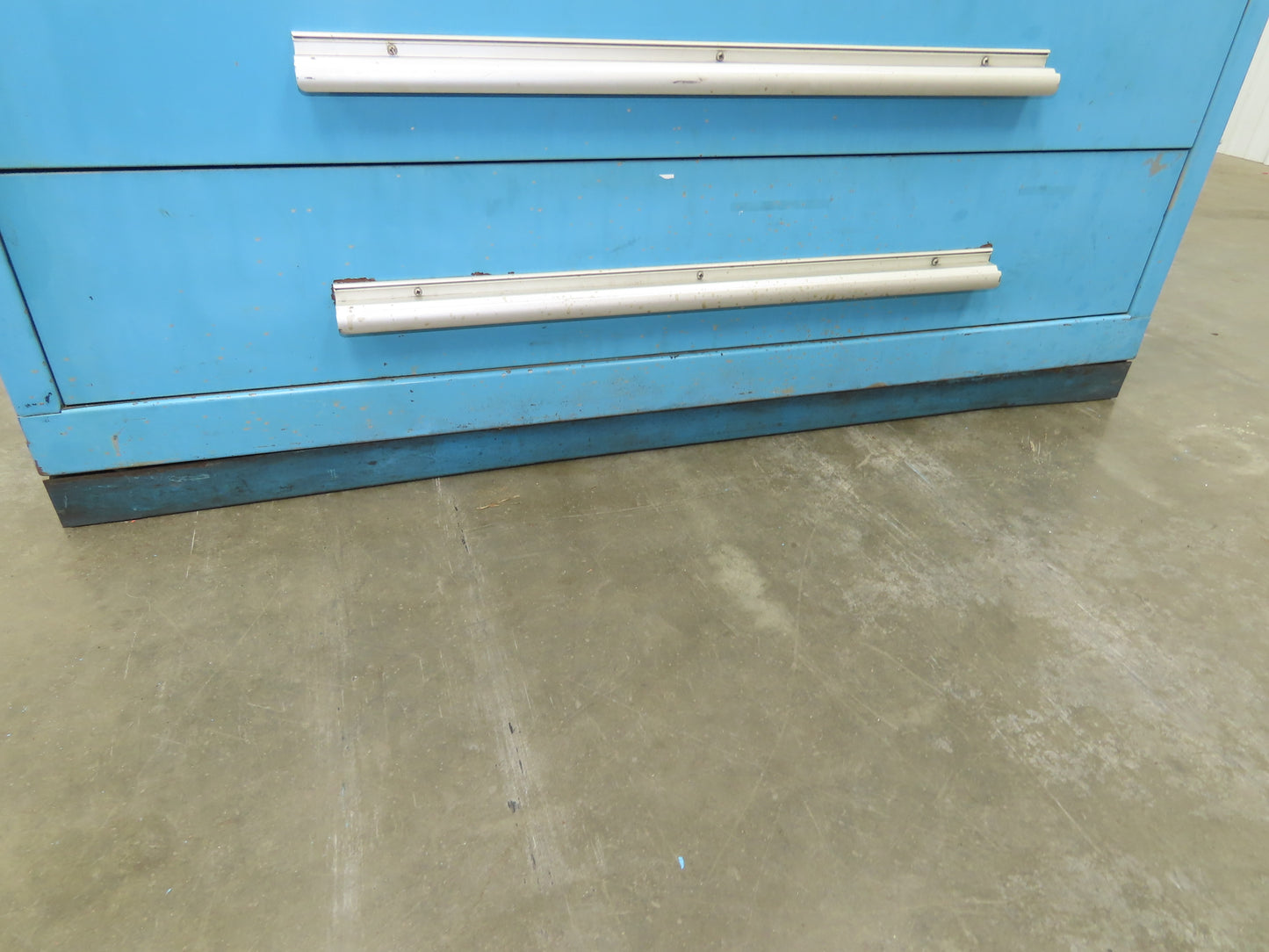 Nu-Era Modular Tool Storage Cabinet 9 Drawer 45x28x61" Stanley Vidmar Blue