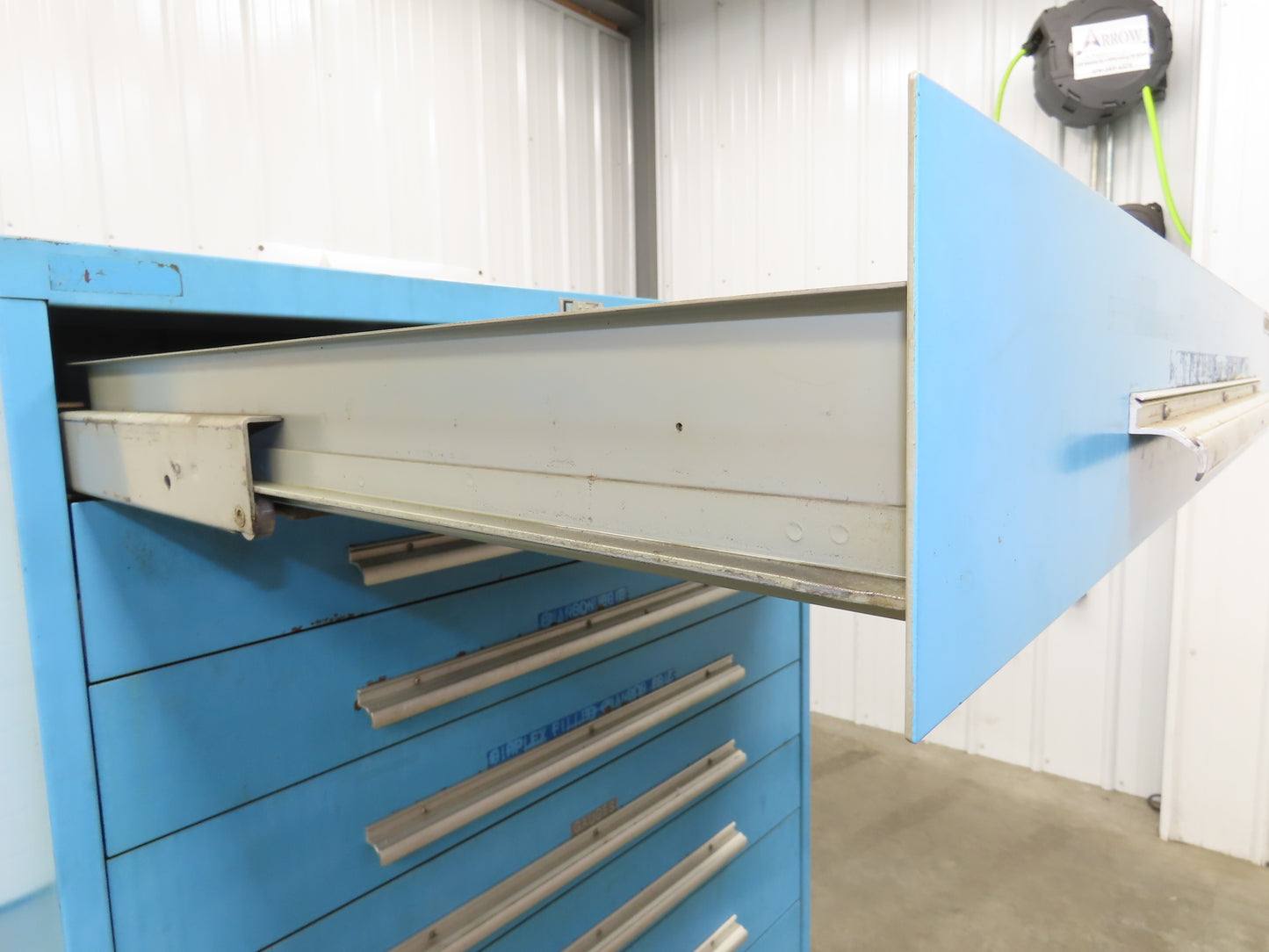 Nu-Era Modular Tool Storage Cabinet 9 Drawer 45x28x61" Stanley Vidmar Blue