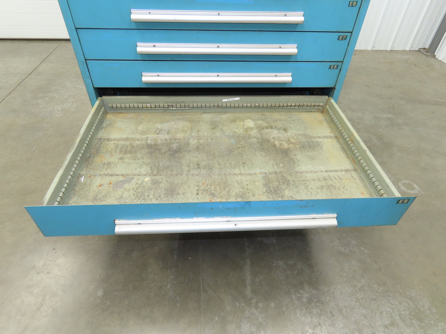 Nu-Era Modular Tool Storage Cabinet 11 Drawer 45x28x61" Stanley Vidmar Blue