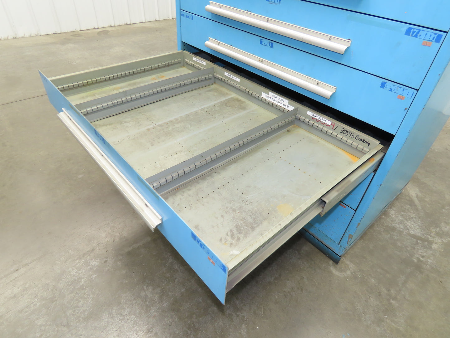 Nu-Era Modular Tool Storage Cabinet 10 Drawer 45x28x61" Stanley Vidmar Blue