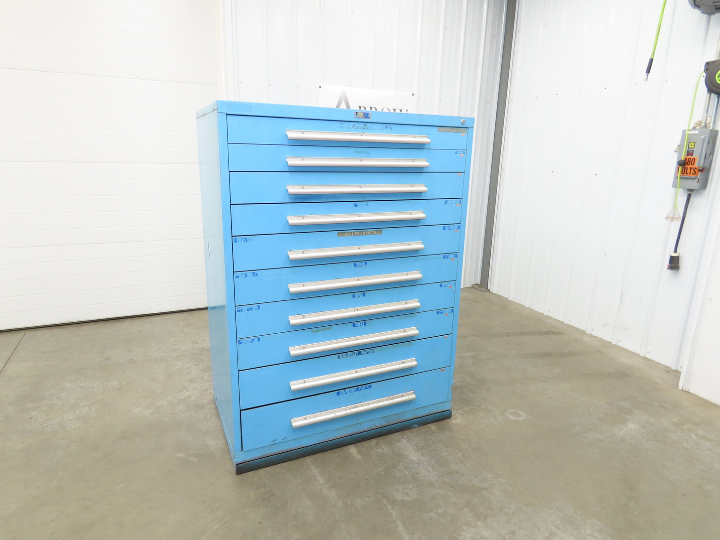 Nu-Era Modular Tool Storage Cabinet 10 Drawer 45x28x61" Stanley Vidmar Blue