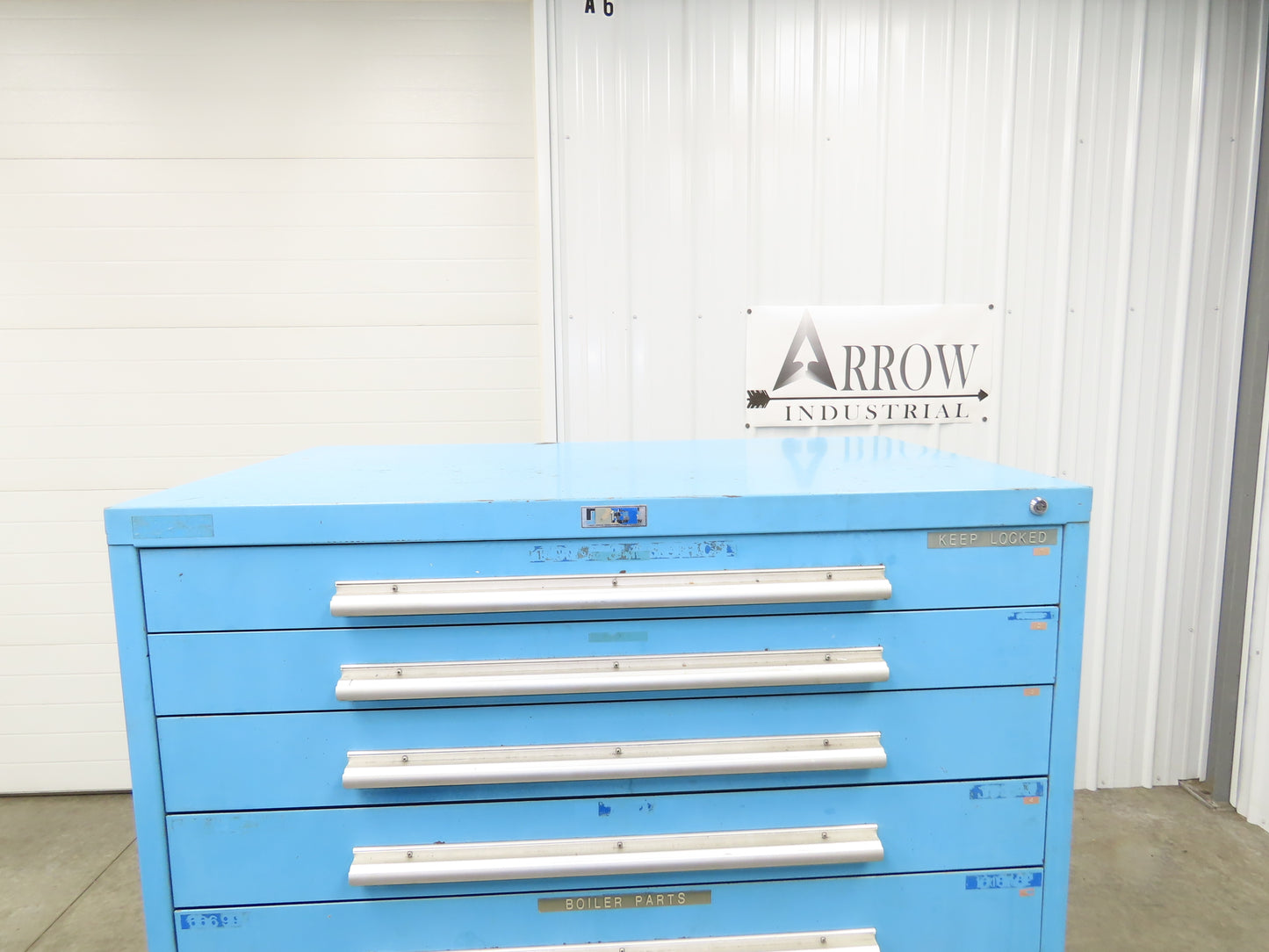 Nu-Era Modular Tool Storage Cabinet 10 Drawer 45x28x61" Stanley Vidmar Blue