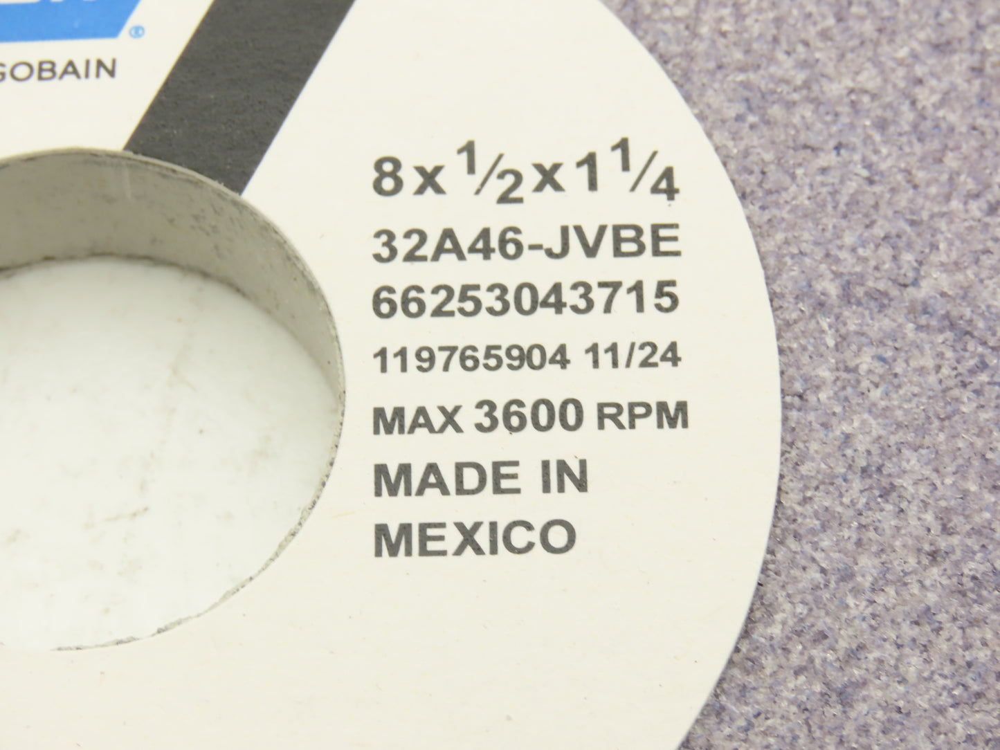 Norton 32A46-JVBE Tool Room Grinding Wheel 8"x 1/2"W x 1-1/4" Arbor  Lot of 10