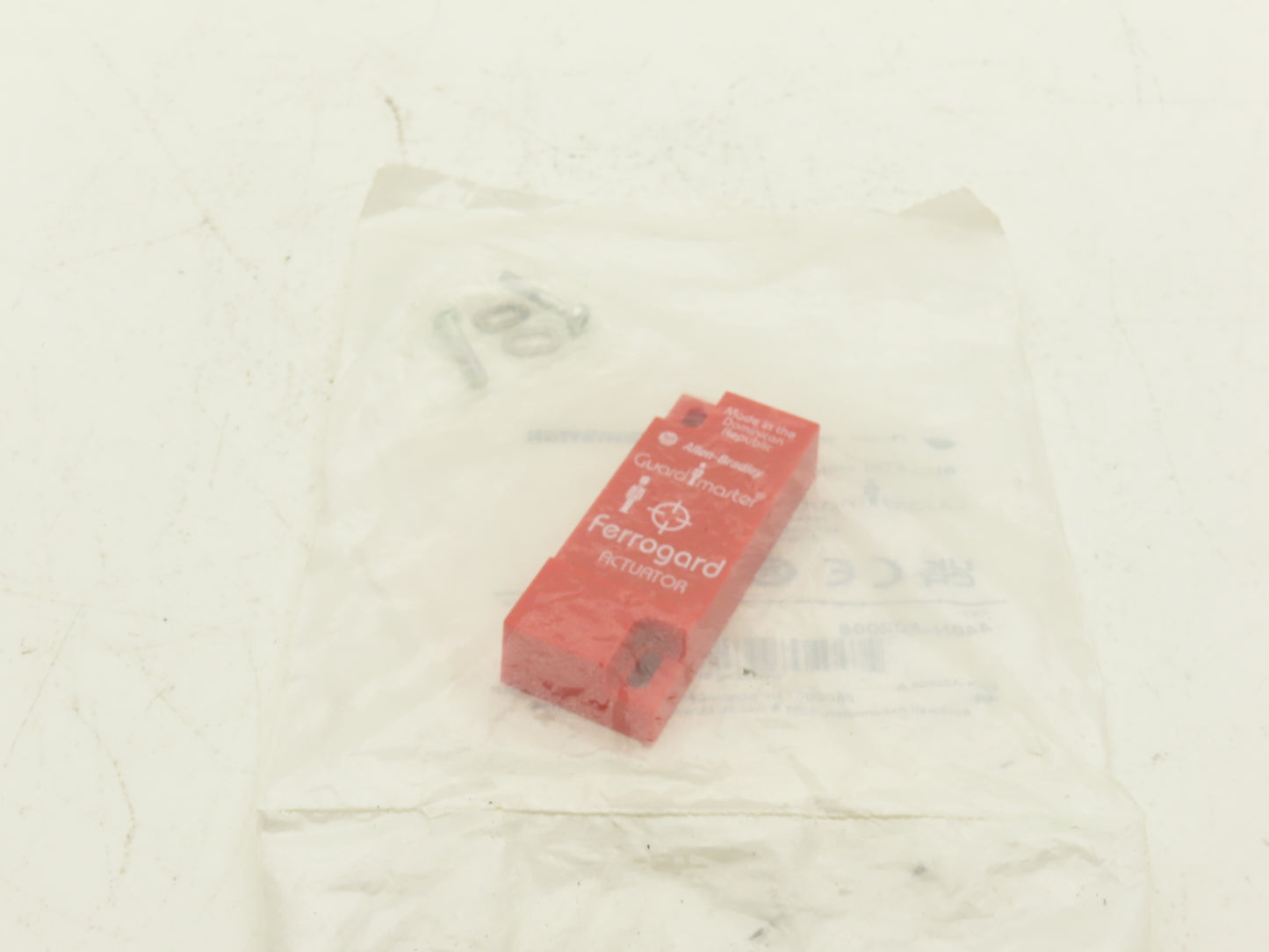 Allen Bradley 440N-A02005 Guardmaster Ferroguard Safety Switch Actuator Ser A