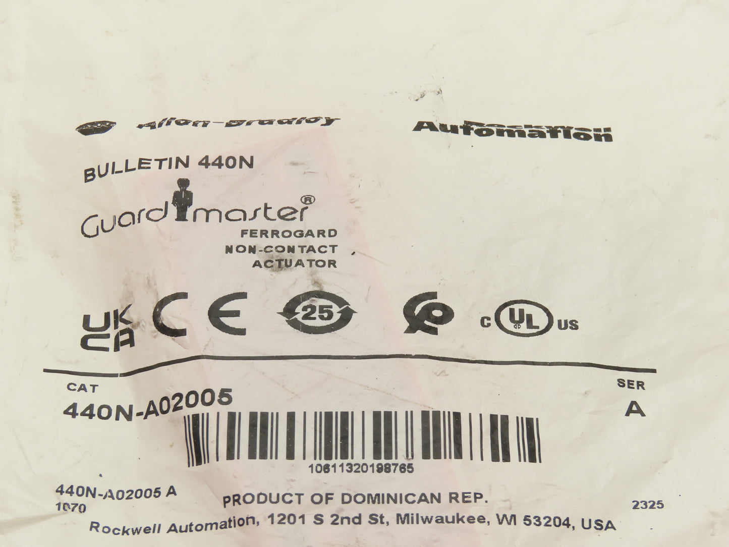 Allen Bradley 440N-A02005 Guardmaster Ferroguard Safety Switch Actuator Ser A