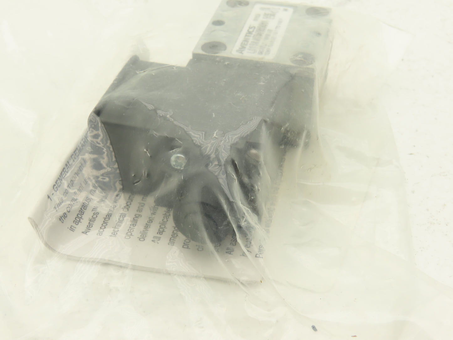Aventics L01SA4594000061 Pneumatic Solenoid Air Control Valve 4-Way 2-Pos 24VDC