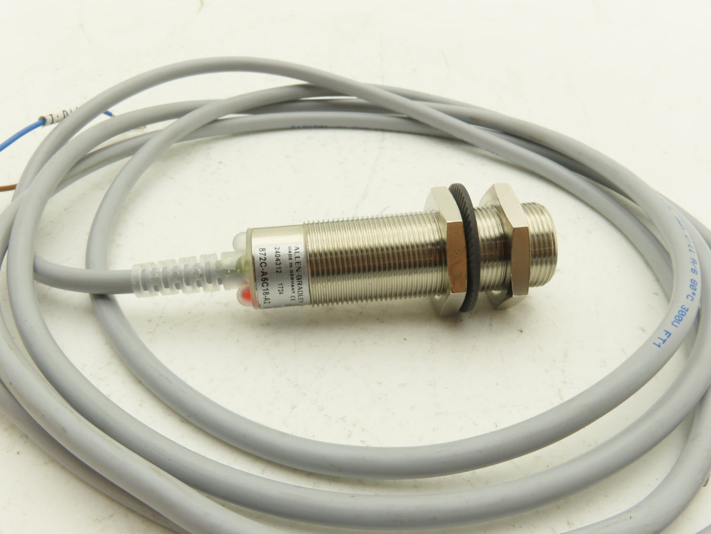 Allen Bradley 872C-A5C18-A2 Proximity Sensor Switch 2M Cable 20-250VAC Ser B