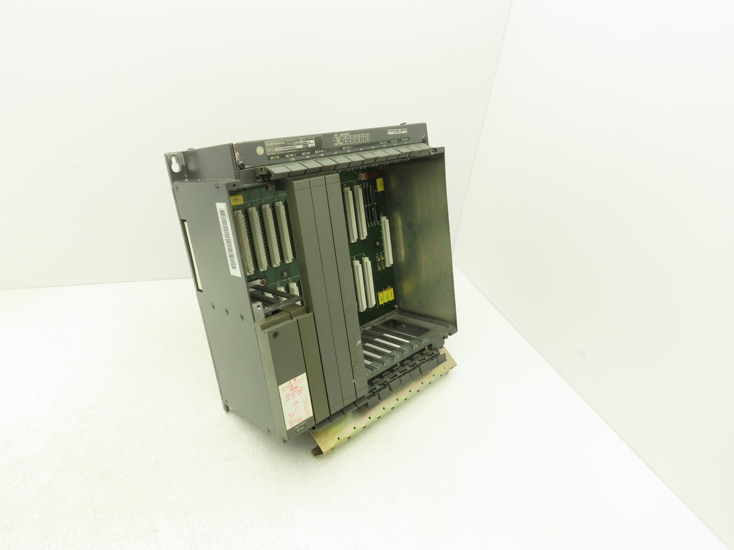 Mitsubishi FCA335MY-V PCB Slot Rack Chassis & Backplane Card Assembly MC031D