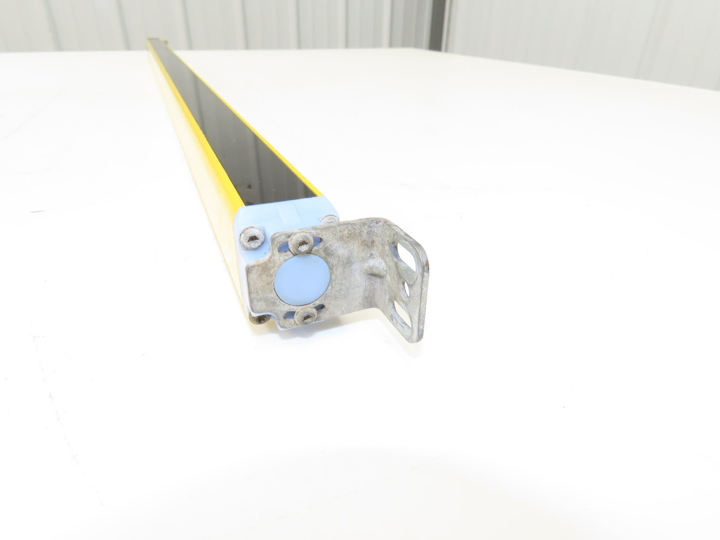 Schmersal SLC440COM-E-0890-14 Safety Light Curtain Transmitter Only