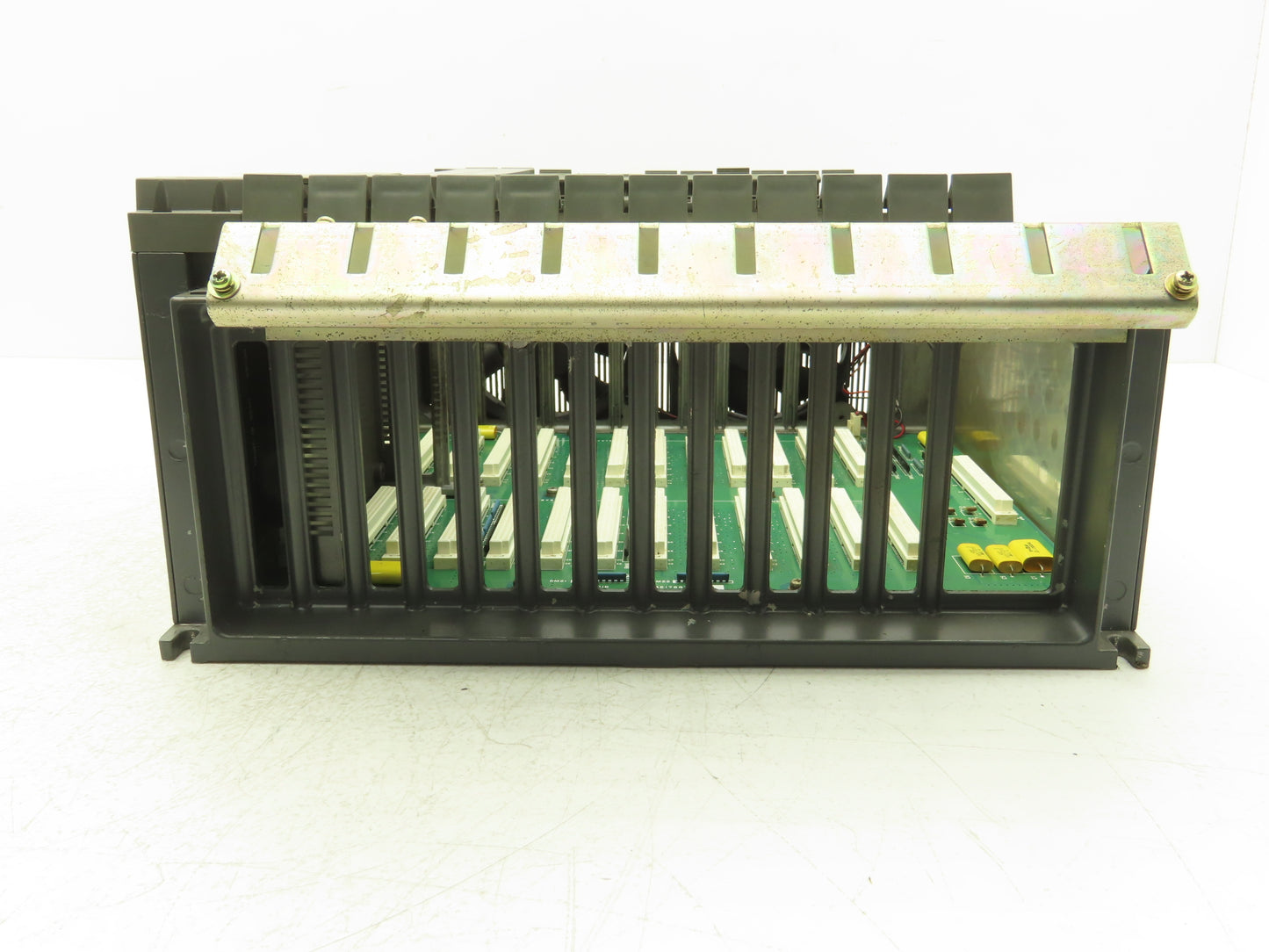 Mitsubishi FCA335MY-V PCB Slot Rack Chassis & Backplane Card Assembly MEC-M1A