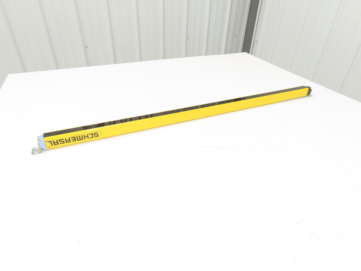 Schmersal SLC440COM-ER-0890-14 Safety Light Curtain Receiver