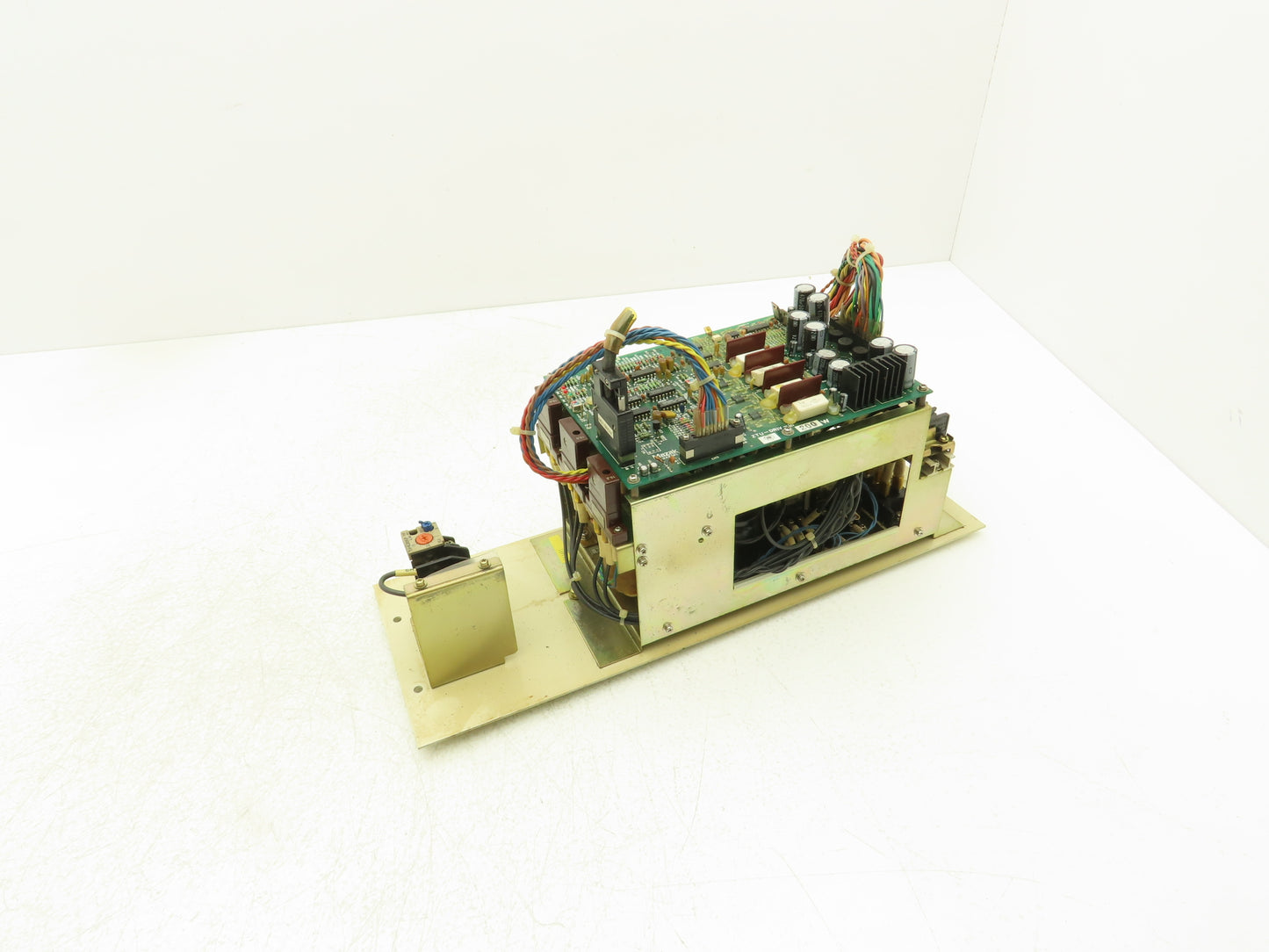 Yamazaki Mazak MV4-200W ServoPack AC Servo Drive Controller Module