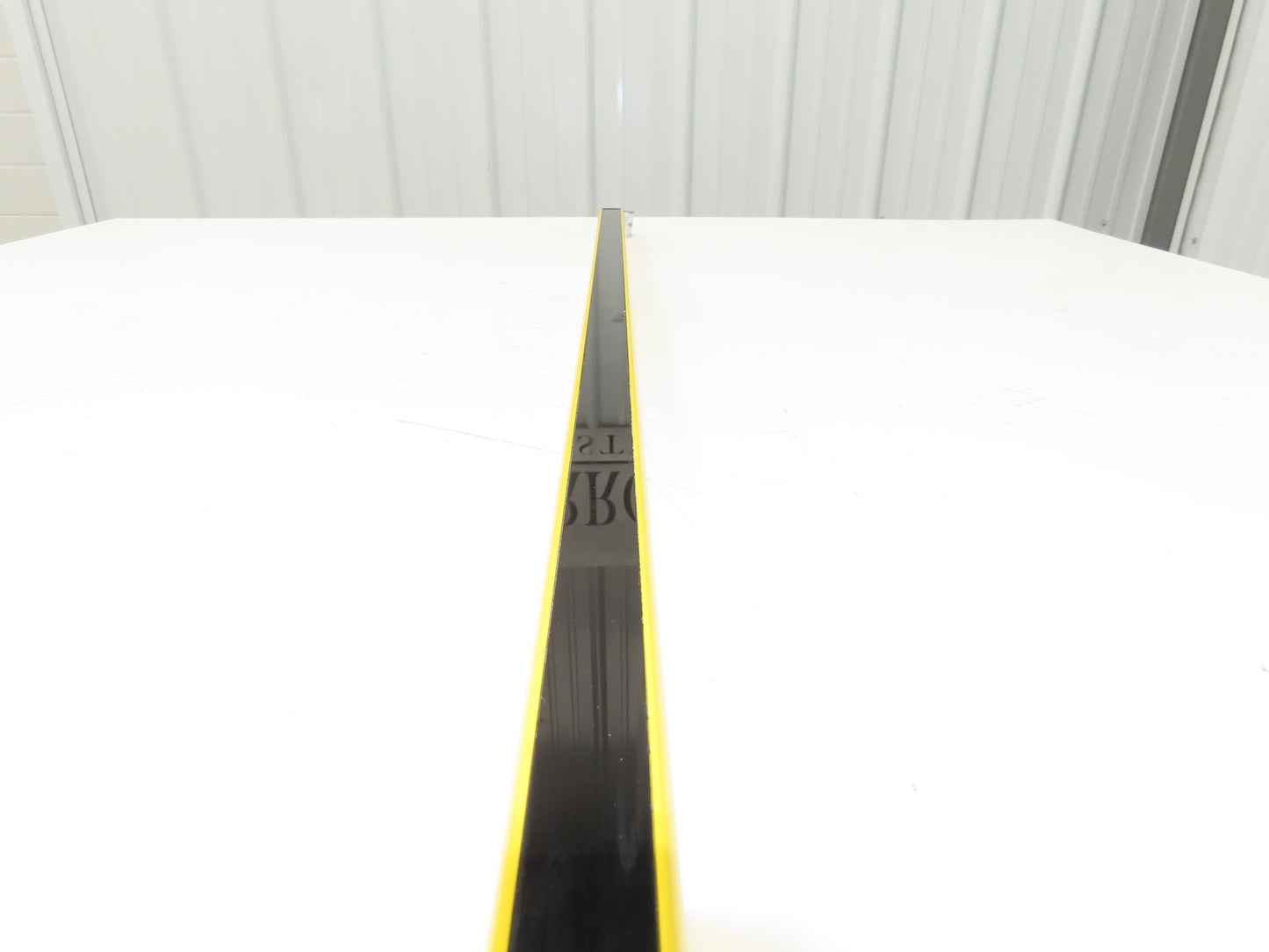 Schmersal SLC440COM-R-0890-14 Safety Light Curtain Receiver