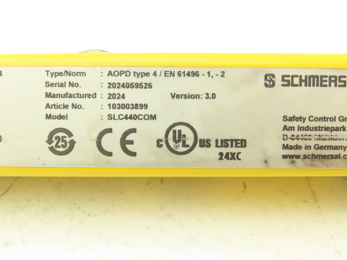Schmersal SLC440COM-E-0650-14 Safety Light Curtain Transmitter Only