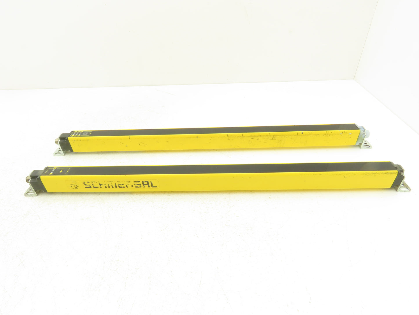 Schmersal SLC440-ER-0490-14-01 Safety Light Curtain Receiver