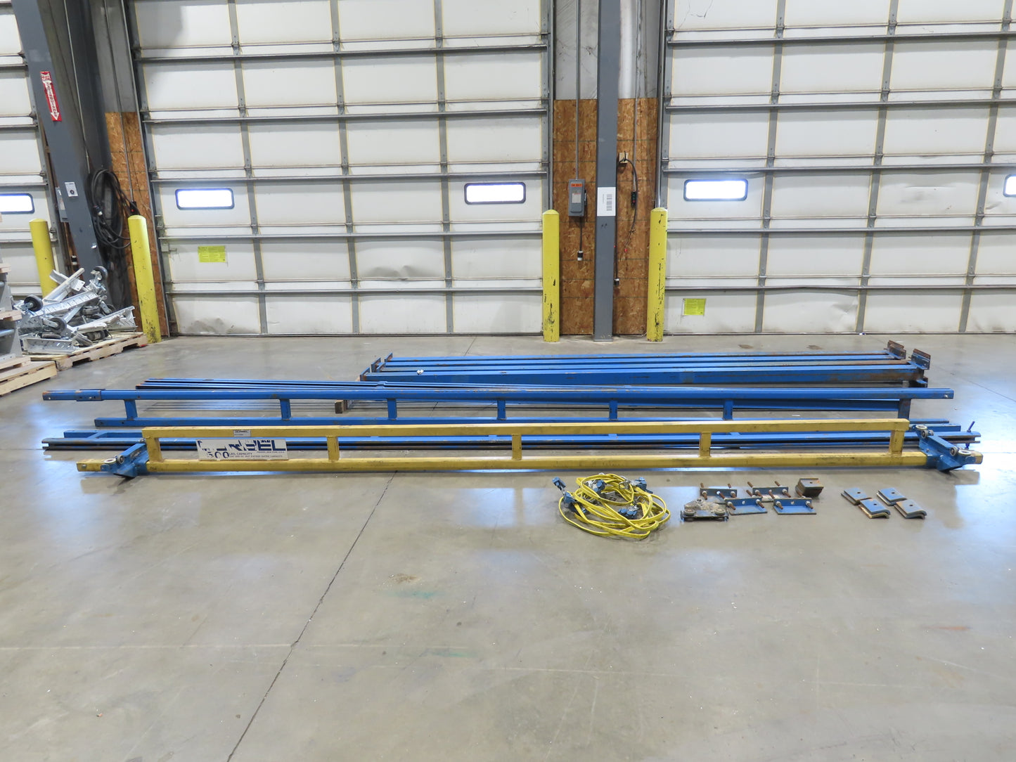 Gorbel 1/4 Ton 500Lb Free Standing 4-Post Bridge Crane 15'Span 18' 6"Runway