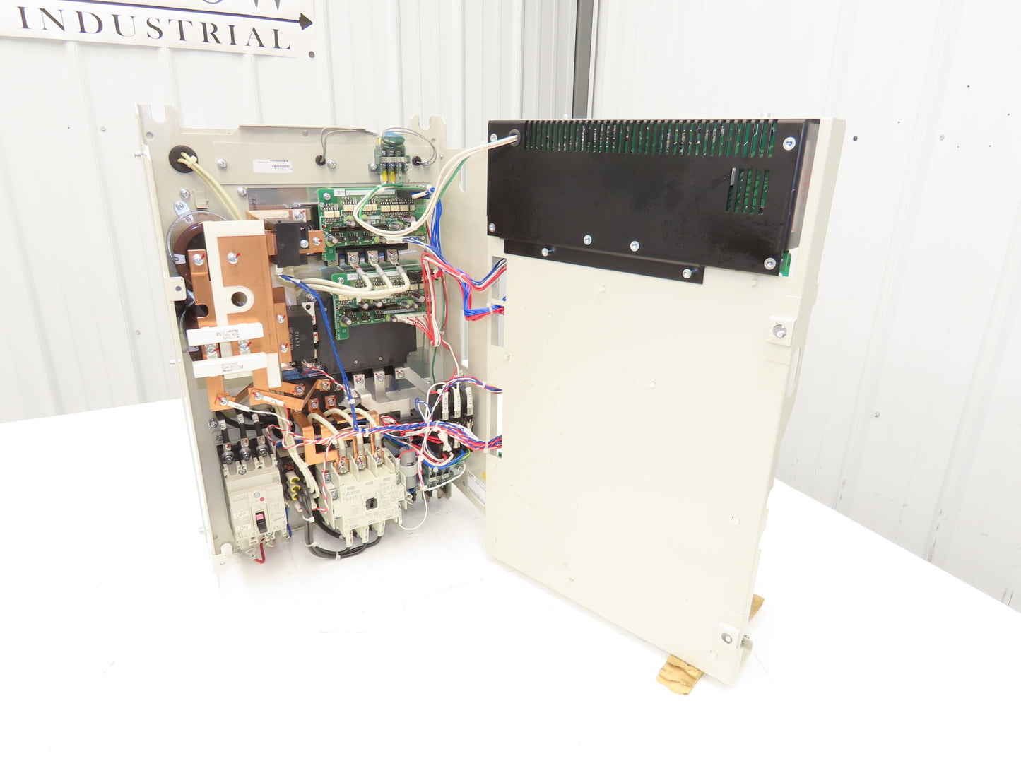 Mitsubishi Electric FR-SF-2-11KP-NC Freqrol AC Spindle Servo Drive FR-SF