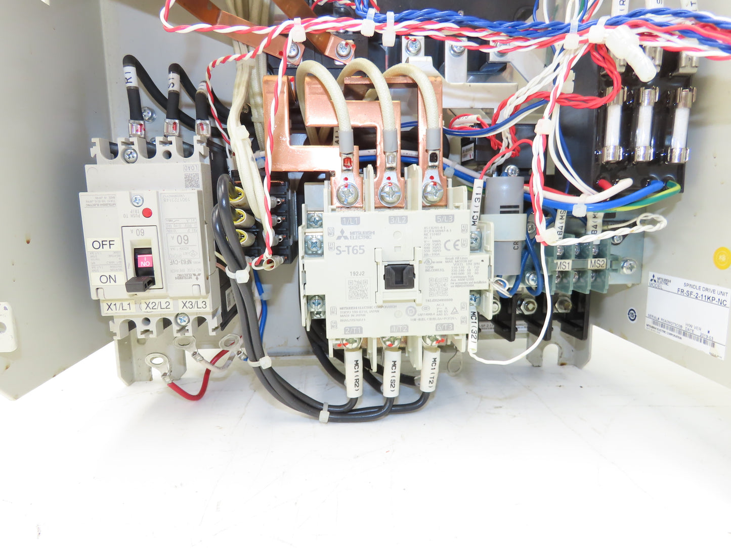 Mitsubishi Electric FR-SF-2-11KP-NC Freqrol AC Spindle Servo Drive FR-SF