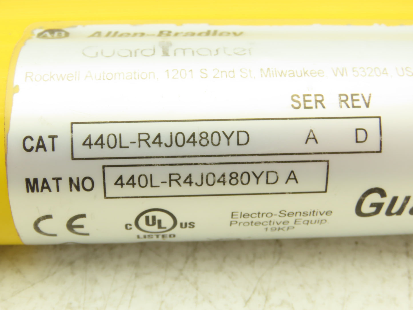 Allen Bradley 440L-P4J0480YD Light Curtain Guardmaster Receiver/Transmitter Set