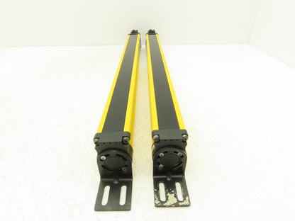 Allen Bradley 440L-P4J0480YD Light Curtain Guardmaster Receiver/Transmitter Set