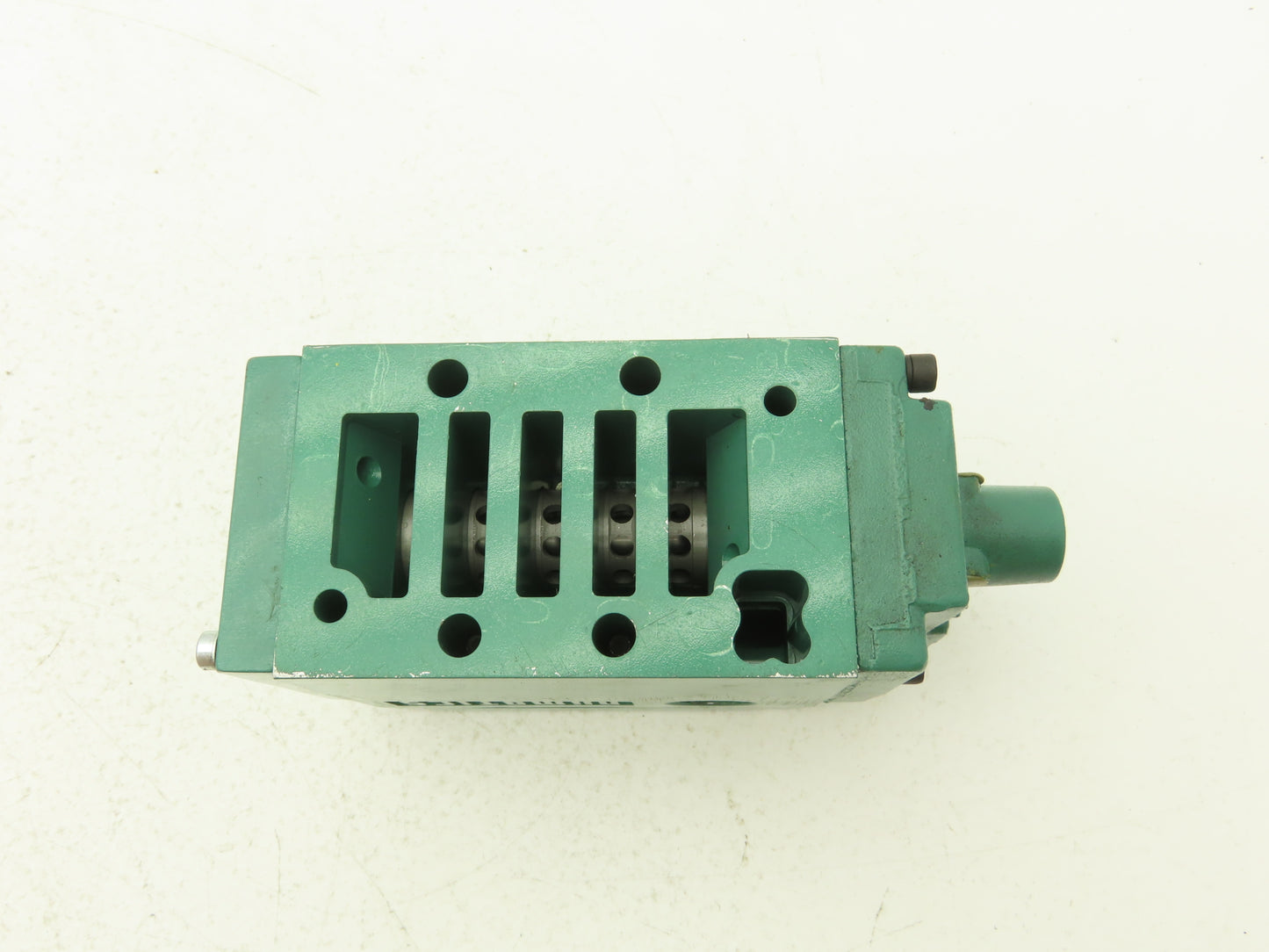 Numatics 33JPR400O000000 Pneumatic Directional Control Pilot Valve