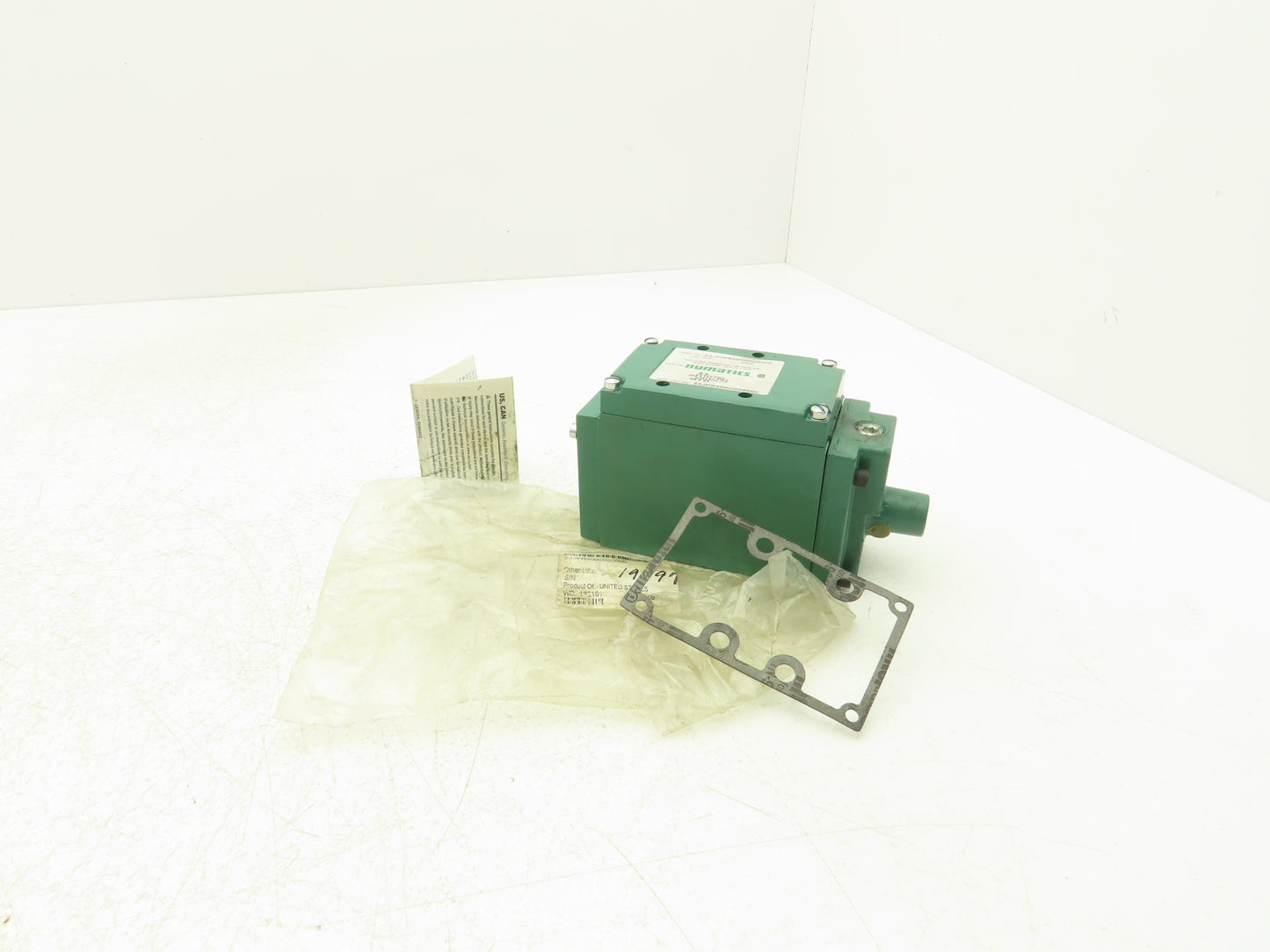 Numatics 33JPR400O000000 Pneumatic Directional Control Pilot Valve