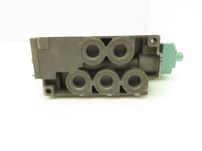 Numatics 554SS400K046T30 Pneumatic Directional Solenoid Valve 1/2" Manifold 120V