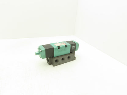 Numatics 554SS400K046T30 Pneumatic Directional Solenoid Valve 1/2" Manifold 120V